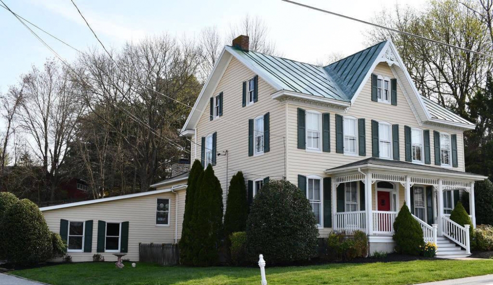Maryland bed and breakfast inn for sale - The Inn at Union Mills