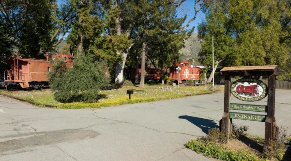 Featherbed Railroad Bed and Breakfast in Upper Lake Featherbed Railroad Bed and Breakfast For Sale