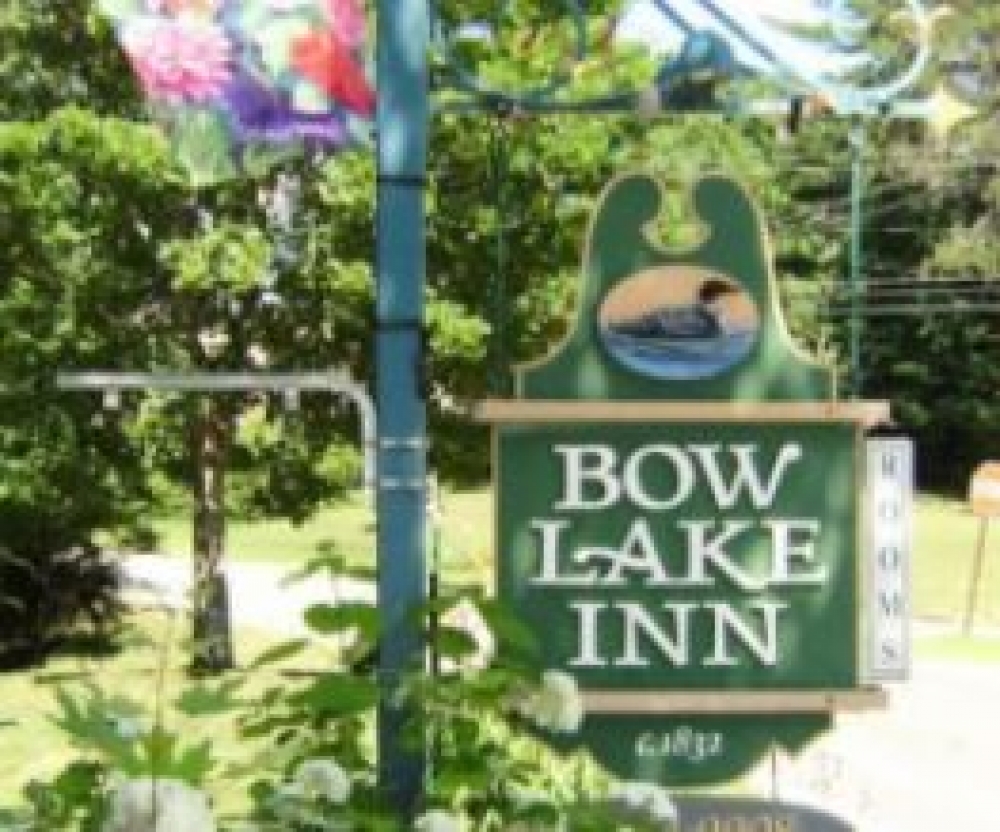 Bow Lake Inn