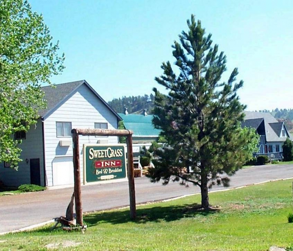 South-Dakota bed and breakfast inn for sale - Sweetgrass Inn Bed and Breakfast