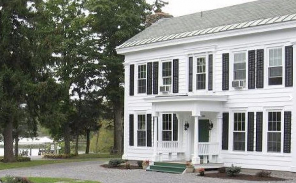 New-York bed and breakfast inn for sale - Mariaville Lake Bed & Breakfast