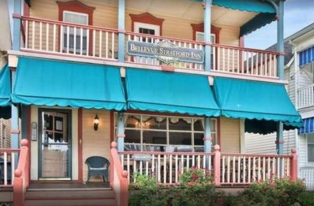New-Jersey bed and breakfast inn for sale - Bellevue Stratford Inn