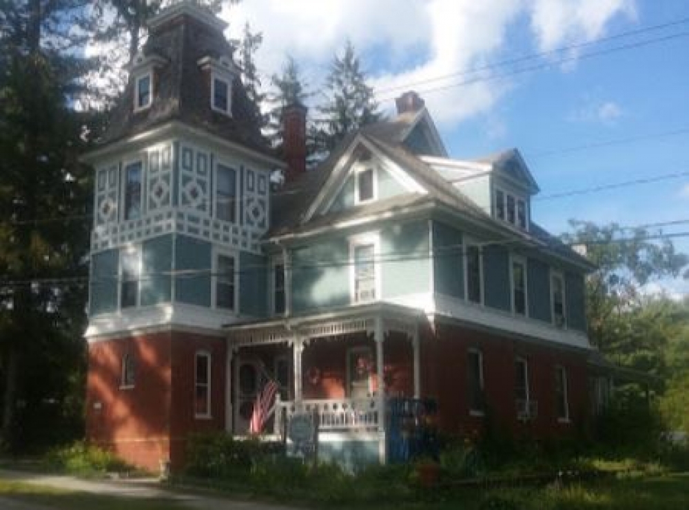 New-Hampshire bed and breakfast inn for sale - Cheney House Bed & Breakfast