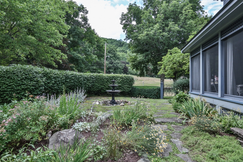 Lake and Vine Bed & Breakfast in Hammondsport Lake and Vine Bed