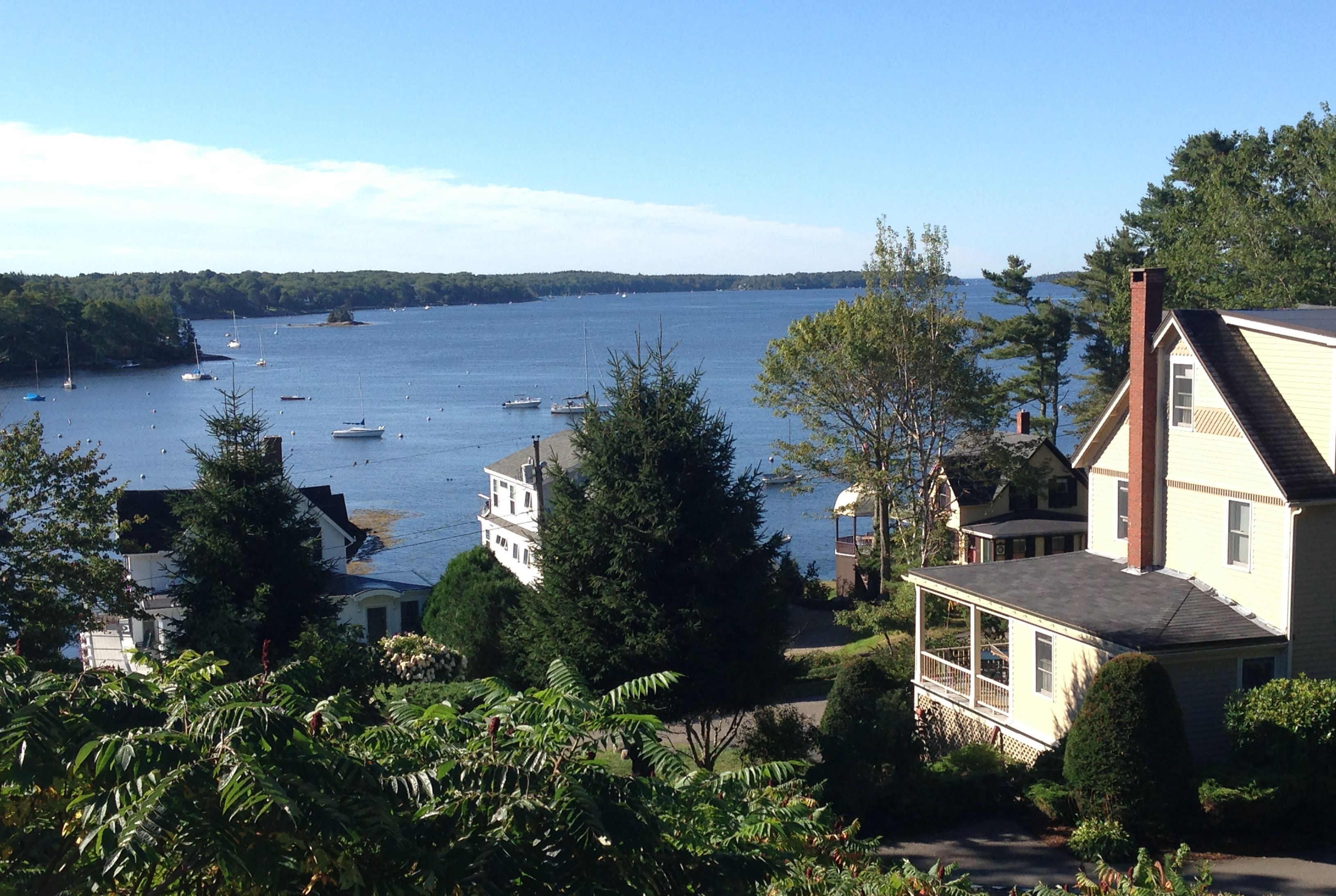 Maine bed and breakfast inn for sale - Confidential Midcoast Waterfront Inn